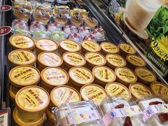 -85度C(生甜甜圈研究工坊·上海松江人民北路店)