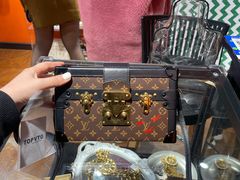 -TOPVTG奢侈品回收站(陕西南路店)