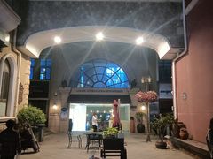 -鲁邦国际风情街(麦世达韩国精品百货店)
