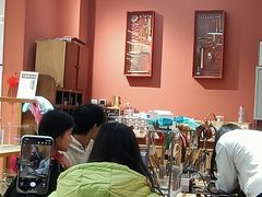 -十八字金银饰·拼豆·开蚌手工体验团建(君太百货店)
