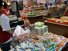 零售区-上海全国土特产食品商场(淮海中路店)