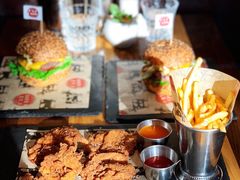 -FAT COW(虹梅路店)