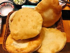 气饼-粘豆包铁锅炖二部(温泉街店)