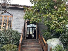 -楠柏弯休闲山庄(梨花溪店)