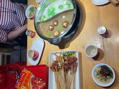 -袁记串串香(梁家巷店)