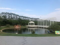 -迪茵湖田家舍生态农场