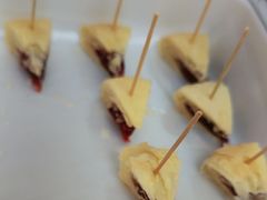 -昆明冠生园·蛋糕·面包(南强街店)