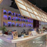 清新文艺的书店里吃着超浪漫的火锅💕