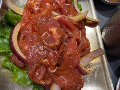 -围炉肉舍•炭烤活鳗•丹东海鲜烤肉(步行街店)