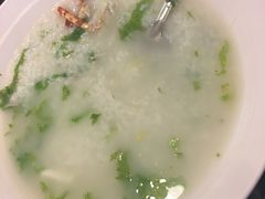 -顺峰渔港中国人的餐厅