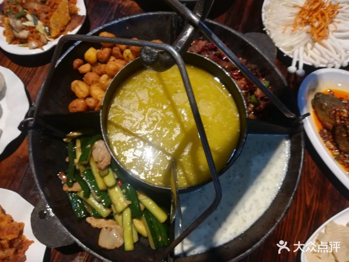 土家风情吊锅宴-吊锅图片-恩施市美食-大众点评网