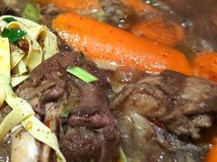 羊肉胡萝卜锅仔-汪爹爹武汉牛三鲜(朝外大街店)