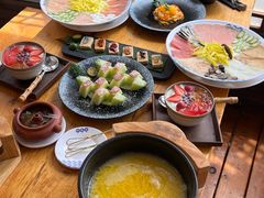 -桥香园过桥米线(国贸店)