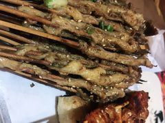 泼辣猪小串-木屋烧烤(万德庄店)