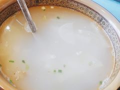 -富正毅三下锅·湘西韵味(天门山索道店)