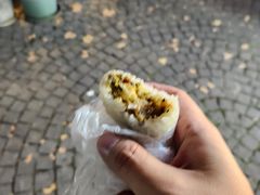 -殷姐糯米包油条