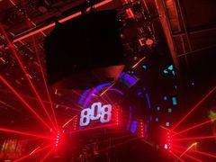 -808 LiveHouse