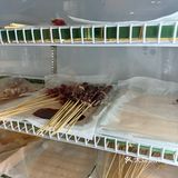 以前是正宗的乐山串串的做法，签签用的细的那种