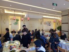 大堂-添福来墨鱼饺子 · 海鲜东北菜(泡崖店)
