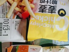 -麦当劳(国家体育场南路店)