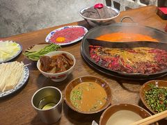 -萍姐火锅·公路夜市(武汉首店)