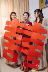 点击看大图 -拉瑞娜LaReine婚纱礼服高级定制
