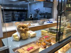 面包甜点陈列柜-汪保来(杭州解放路店)