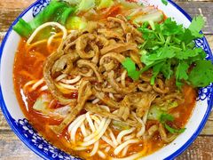 -孙浩特色牛杂面板面(华捷道店)