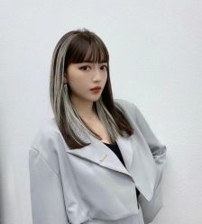 -镁连社·美联社