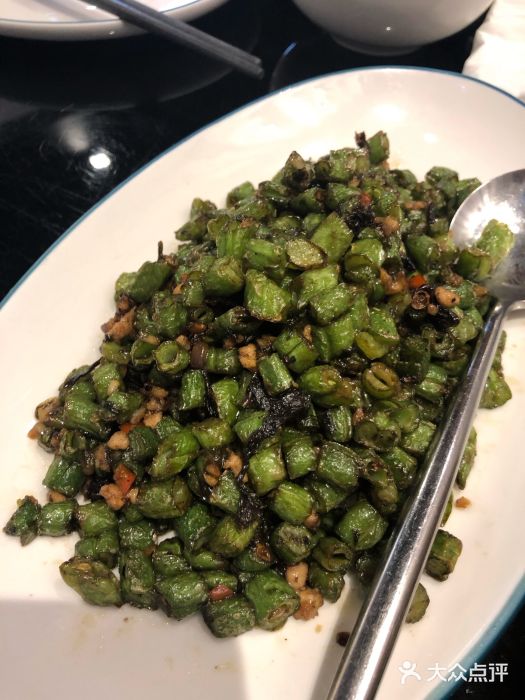 金翠河烧鹅餐厅(北城天街店)榄菜肉松炒四季豆图片