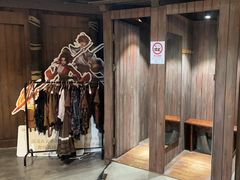 -暴风岛沉浸式体验馆(百联世纪店)