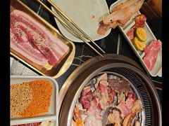 -梨花自助烤肉(西三旗万象汇黑金店)