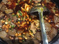 -铜锣湾·有麝自然香(渝北财富中心店)
