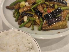 -鑫巴蜀小镇 · 水煮鱼专研店(玉桥店)