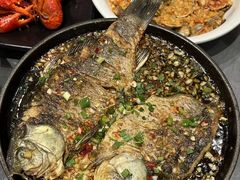 -靓虾二哥长沙地标小龙虾(五一广场店)