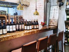 -LESCEDARS Brasserie Bistro香柏树