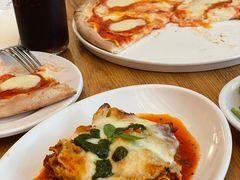 -城市大道红炉披萨烘焙坊