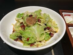 -瑞虹新天地月亮湾