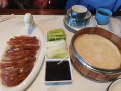 -梅利汴京烤鸭•开封豫菜地标店(东大街店)
