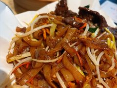 干炒牛河-点都德(长泰广场店)