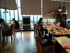 -吉布鲁牛排海鲜自助(假日国际店)