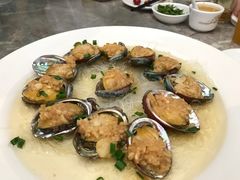 -四川小胡子海鲜(丁村万人海鲜广场店)