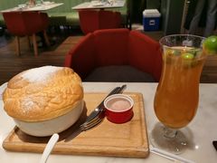 -港丽餐厅(高德置地店)