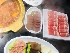 -麻辣英雄重庆火锅(常平店)