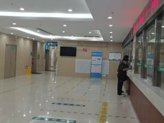 -复旦大学附属华山医院(虹桥院区)