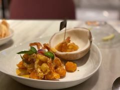 金椰壳奶香虾球-金椰壳· 大厨新加坡菜(壹方城店)