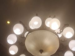 -皇宫大酒店