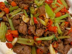 -鑫巴蜀小镇 · 水煮鱼专研店(玉桥店)