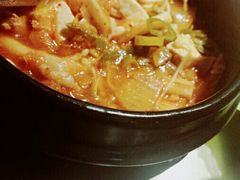 泡菜汤-韩聚屋韩国烤肉餐厅(新北万达店)
