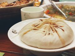 陈士荣蟹黄汤包-鸿运酒楼
